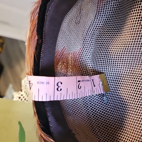 Valerie Modes Unique Feathered, Meshed Toque or Pill Box Hat - Picture 11 of 12